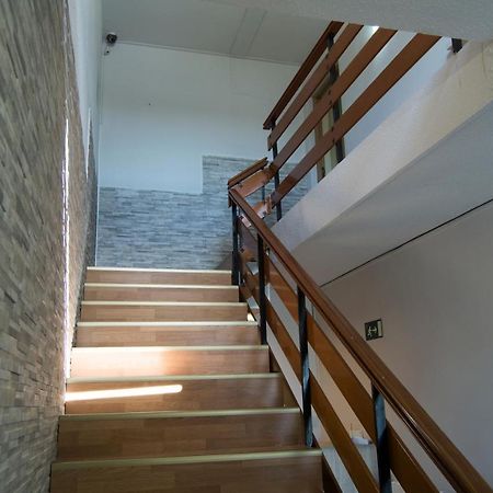 La Villa Hostal Calvarrasa de Abajo Exteriör bild
